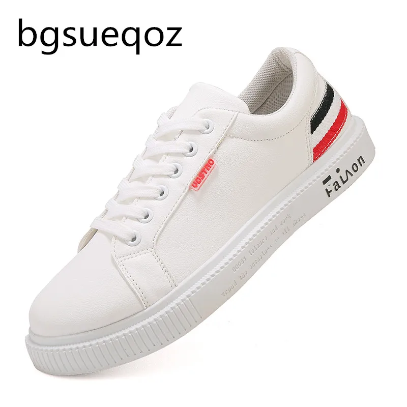 

2021 New Brand Flat Sneakers Men's Shoes Black and White Men's Casual Jogging Shoes Men's Synthetic Leather Casual Shoes Sneaker
