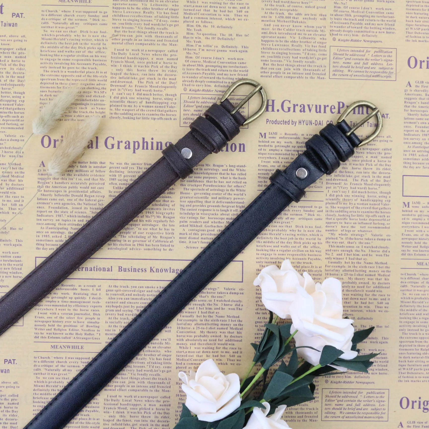 

Women's PU Leather Belts Skinny Casual Jean Belt with Metal Buckle
