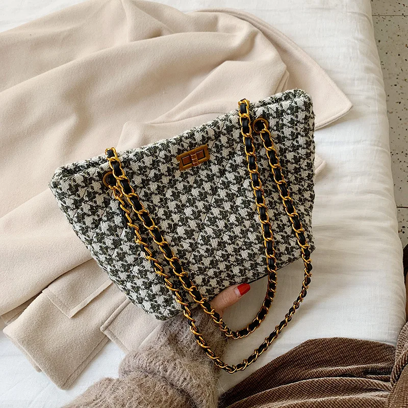 

wool women handbag female 2019 winter new fashion messenger bucket bag Brand vintage luxury designer shoulder chain bag