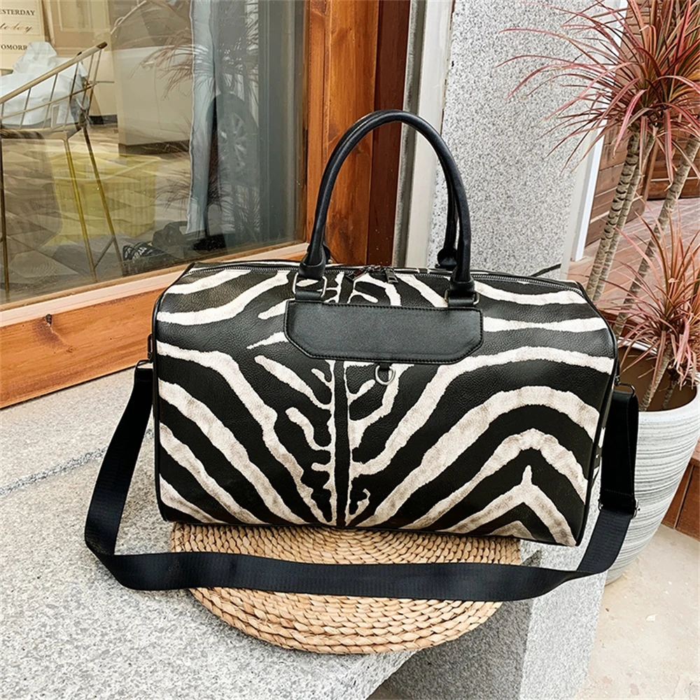 

Large Capacity Travel Duffle Bags PU Embossing Suitcase Luxury Designer Overnight Bag Zebra Print Luggage Handbag for Women