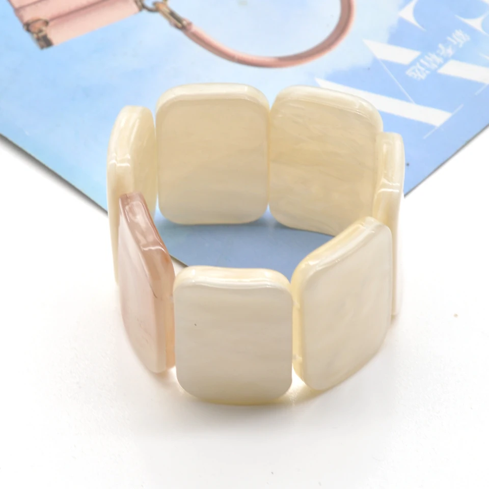 Модный широкий толстый пятнистый браслет из акриловых бусин и звеньев цепи для