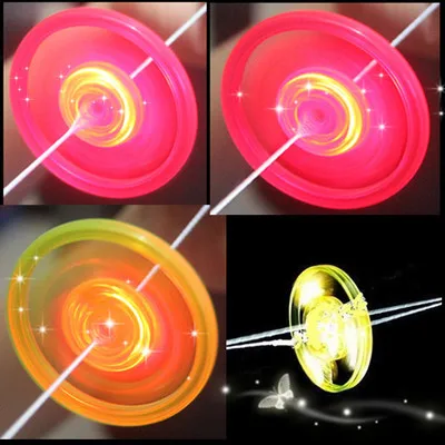 

1PCS Pull Type Flywheel Luminous Flying Saucer Flash Flywheel Gyro Fitness Children Luminous Toys lamp