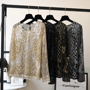 Женская футболка с длинным рукавом, круглым вырезом и блестками