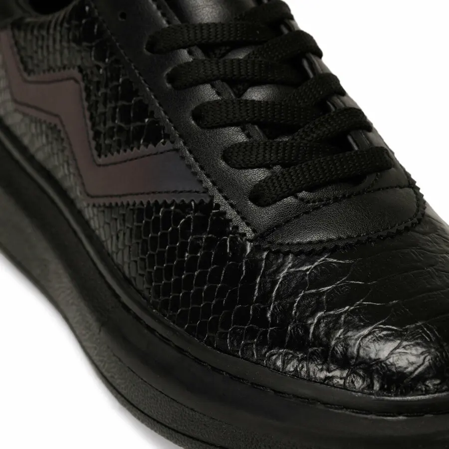 

Sneakers Women Butigo Vvana Black Women'S Pool Sole Sneaker