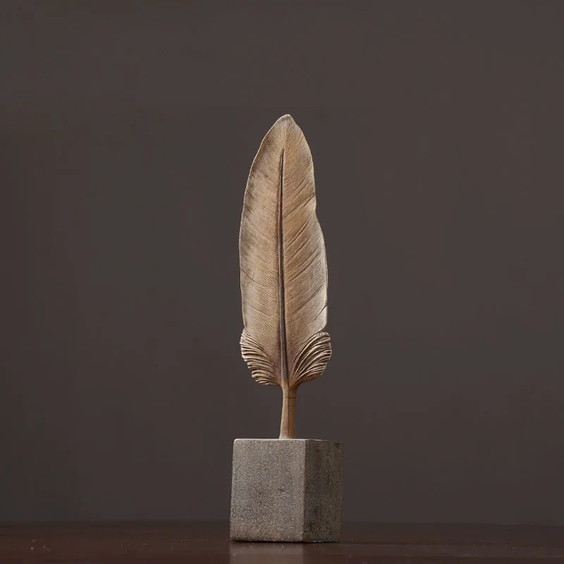 

Simulation Feather Resin Ornaments Leaves Coffee Table Study Office Desk Decor American Rustic Home Decoration Accessories