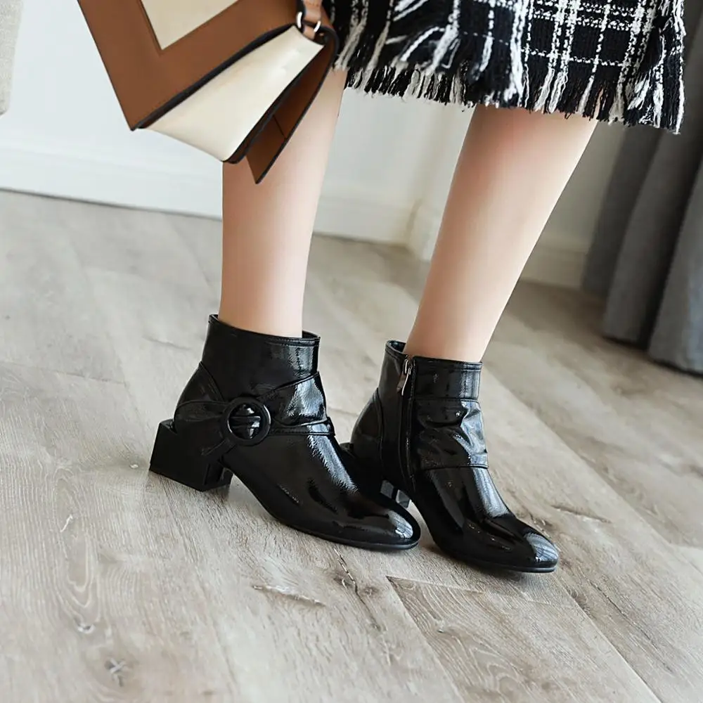 Женские ботильоны из лакированной кожи с квадратным носком на квадратном