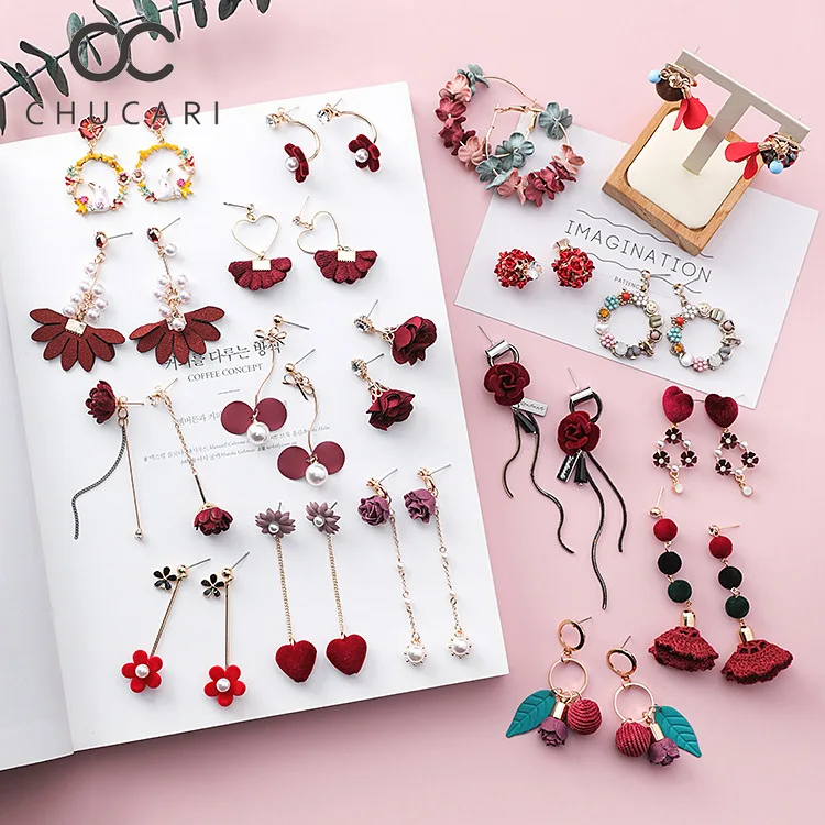 Женские серьги гвоздики в виде цветка CHUCARI длинные из красной ткани Имитация