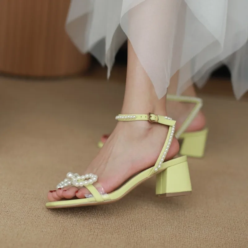 

2021 New In The Summer Lady's Cool Boots Pearl Cowhide Fashion 5 Cm Square Heels Beautiful The Fairy