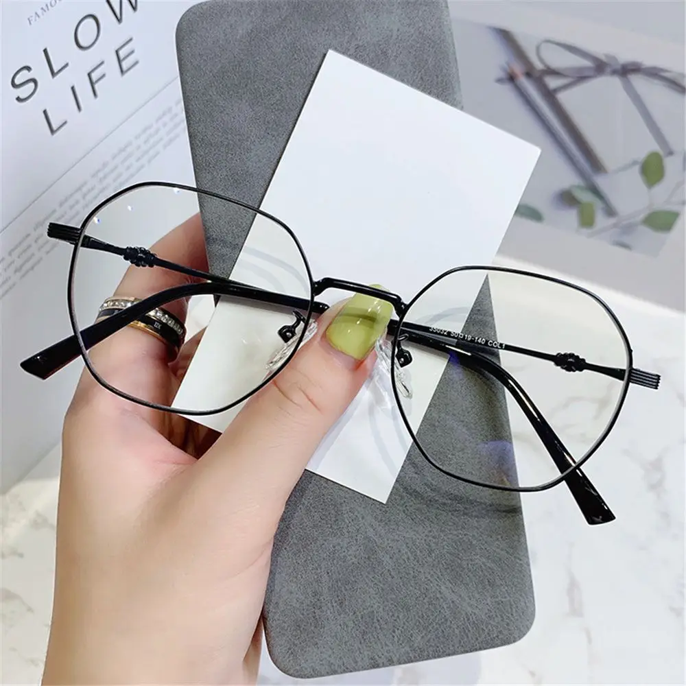 

Unisex Replaceable Lens EyeglassTrendy Small Frame Anti Blue Light Glasses Anti-radiation Office Glasses Computer Goggles