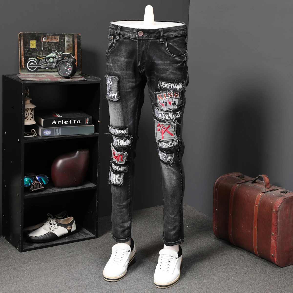 Мужские штаны с вышивкой узкие черные джинсы дырками длинные эластичные прямо