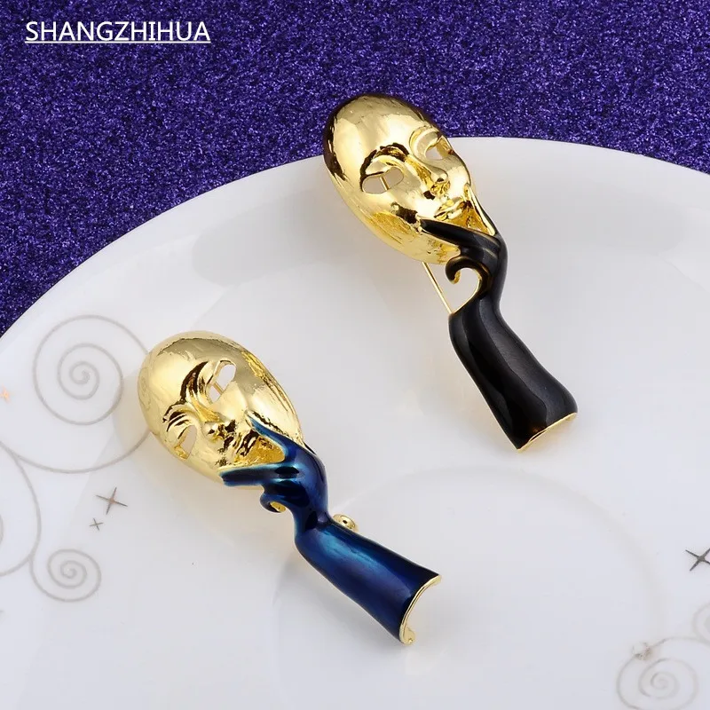 SHANGZHIHUA 2021 new retro gothic gold mask brooch for women luxury temperament unusual jewelry gift accessories | Украшения и