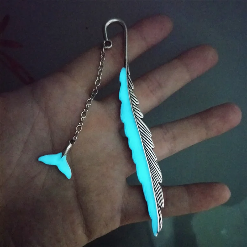 

1pc Luminous Night Whale Tail Bookmark Leather Shape Silver Copper Bookmarks Teacher Gifts Bookmarks for Books