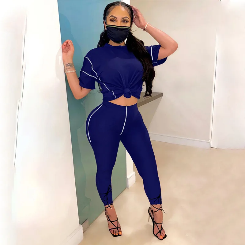 Женский комплект из футболки и брюк | Женская одежда