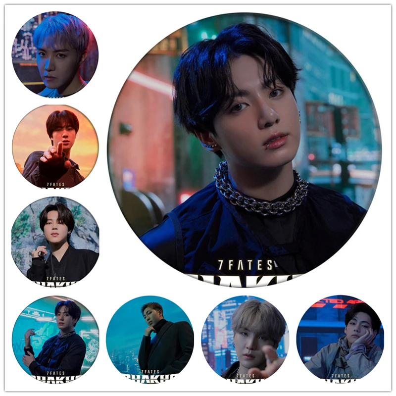 KPOP группой Bangtan Boys альбом 7FATES SUGA JIMIN JIN V RM Jung Kook брошь брелок с зеркальной подвеской
