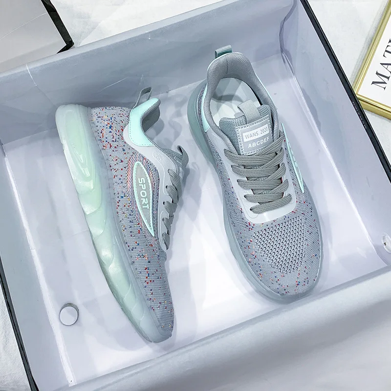 

2021 Women Flying-woven Running Sneakers Autumn Breathable Female Casual Sports Shoes Blingbling Ladies Student Walking Flats