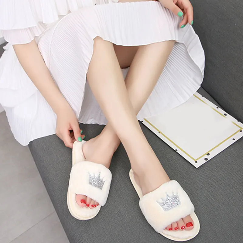 

1 Pair Slippers Women Fur Slippers Winter Shoes Big Size Home Slipper Plush Pantufa Women Indoor Warm Fluffy Cotton Slippers