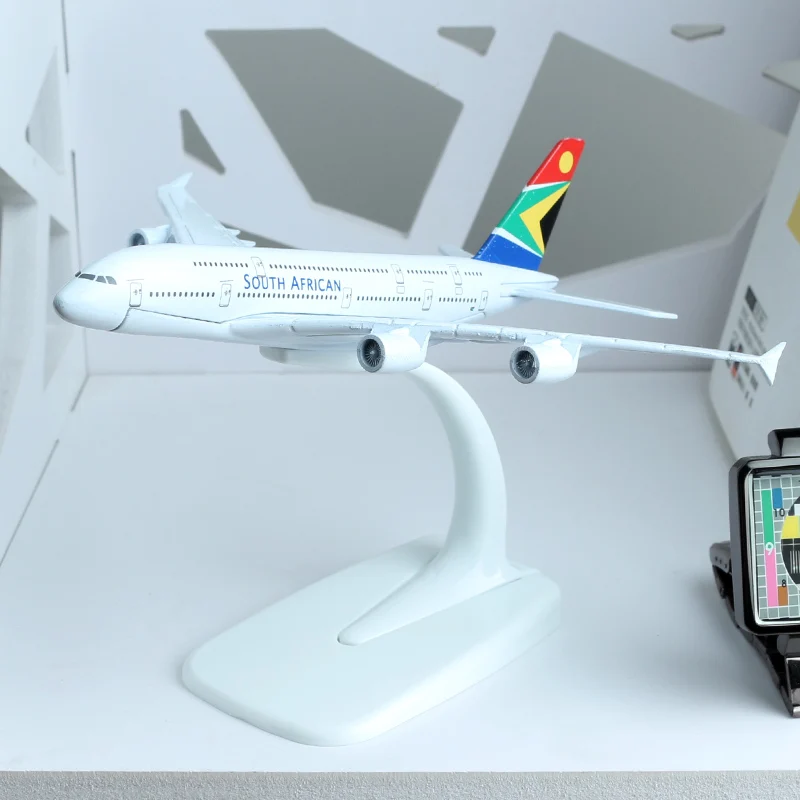 Аэробус A380 Южноафриканский дыхательные пути 16 см модель самолета из сплава