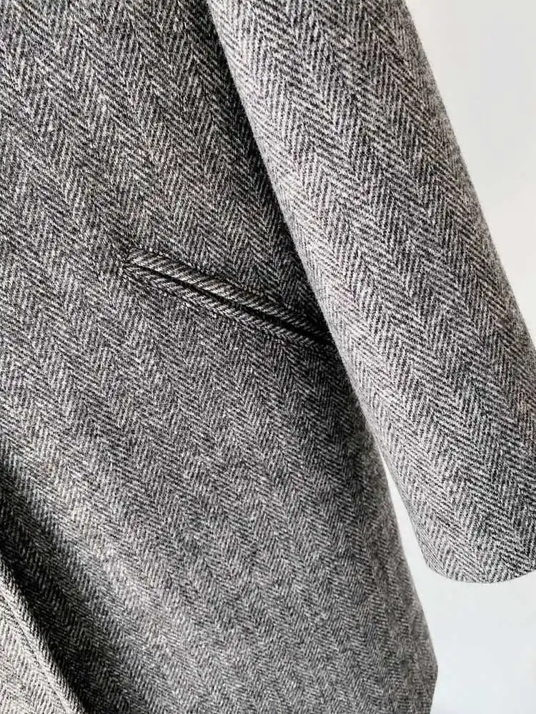 

Fashion Overized Single Breasted Long Sleeves Seam Pockets Coats 2021SS Woman Grey Wool blend Herringbone Coat