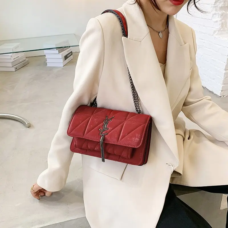 

Fashion Tassel Women Bag Trendy New One-Shoulder Crossbody Rhombus Chain Bag