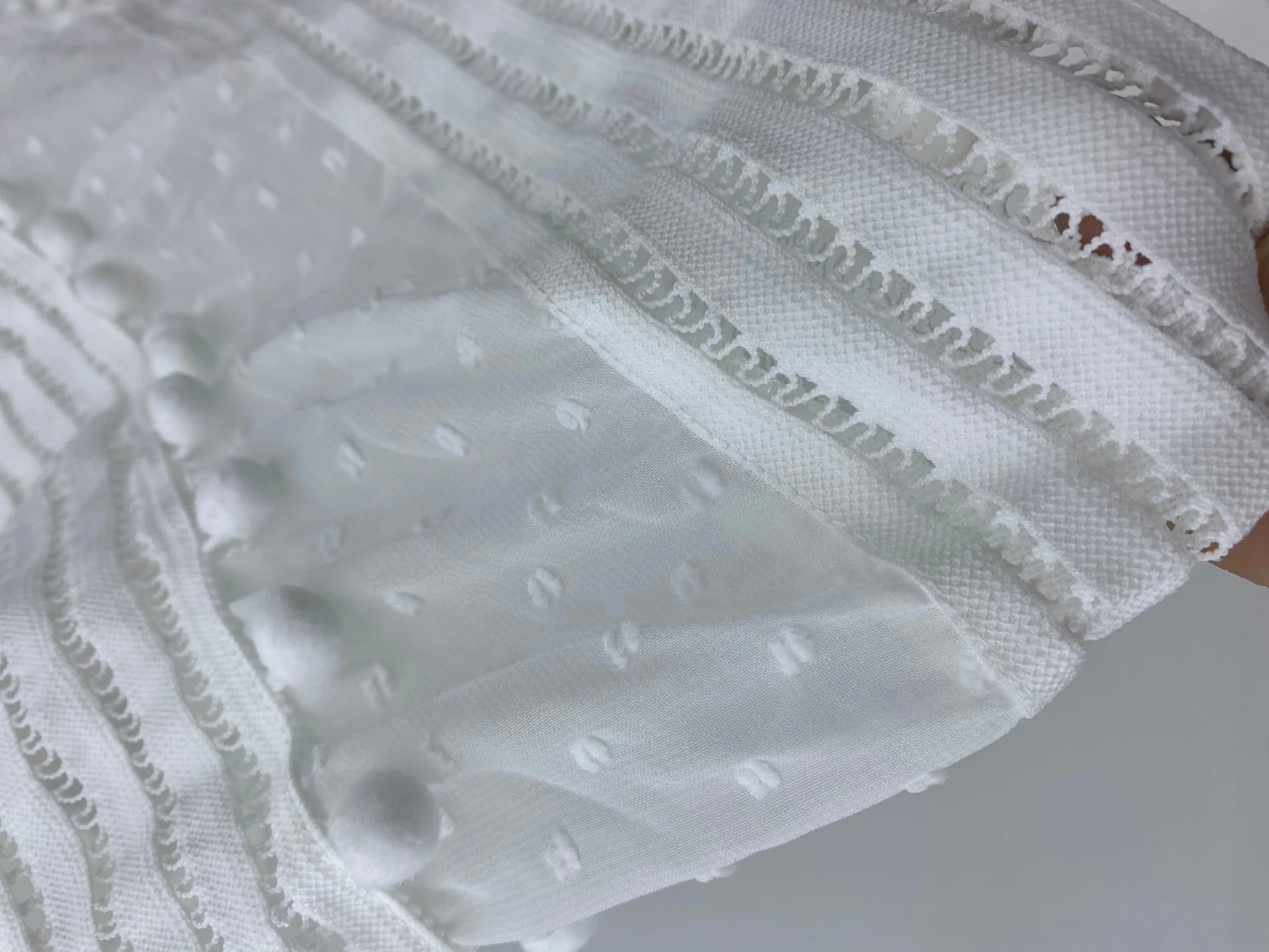 

[DEAT] Dress Two Pieces Suit New V-neck Long Sleeve Loose Women White Hollow Embroidery Fashion Tide Summer 2021 7D00448