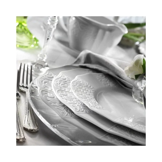 

Kutahya has Porcelain Retro 18 Piece 6 Seater Dining Set 468437383