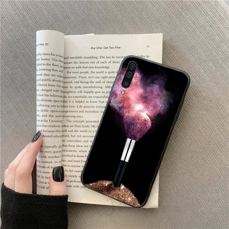 

Girl's makeup brush painting Phone Case For Samsung galaxy S 9 10 20 A 10 21 30 31 40 50 51 71 s note 20 j 4 2018 plus