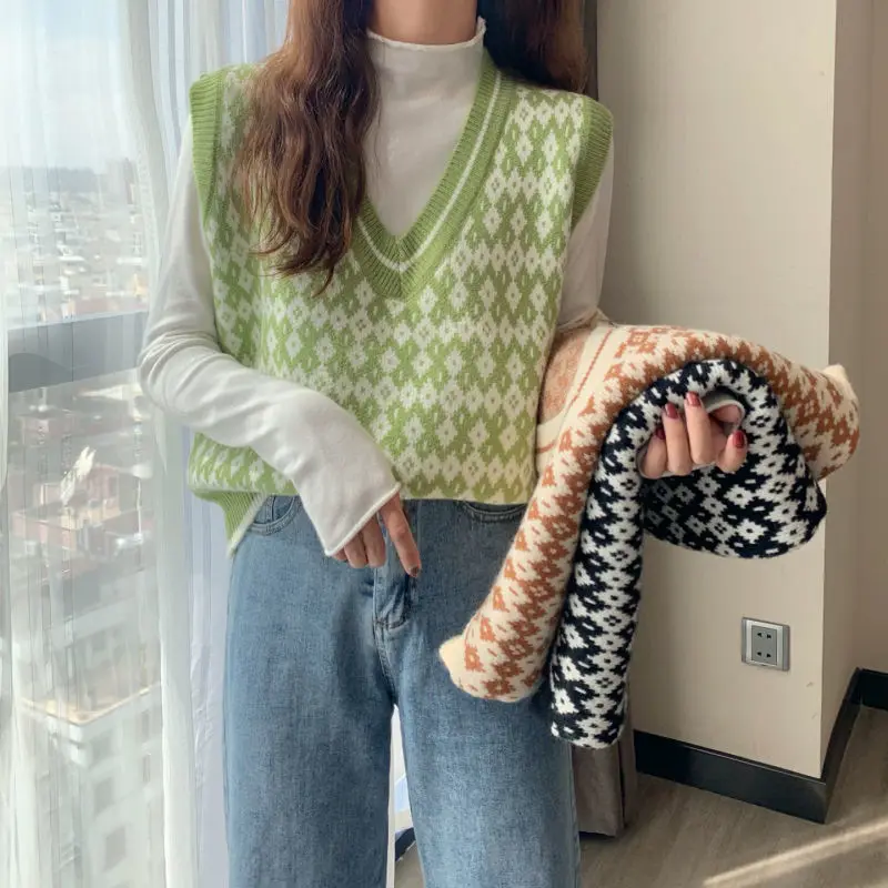 

Korea Young Lady Spring Fall V-neck Chic Girls Sweater Vest Loose Knit Outer Wear Leisure Clothing Coat Top Cloth for Women Girl