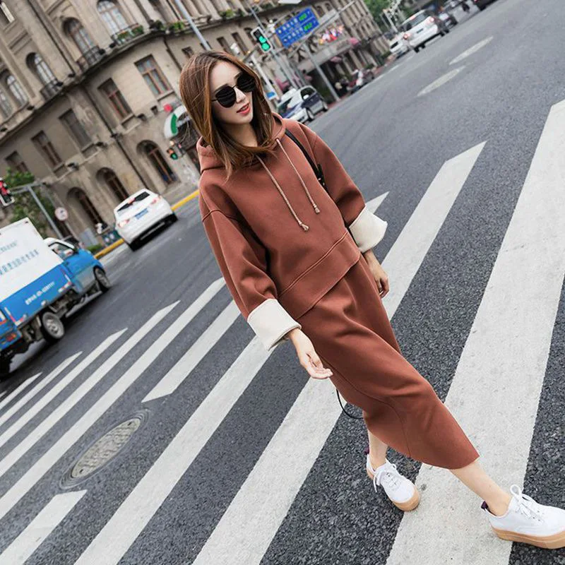 Женская обувь для отдыха даже Толстовка и юбка комплект из двух предметов костюм