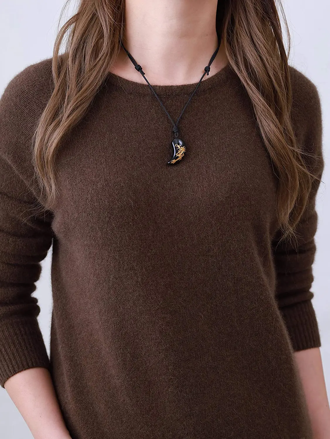 

Japanese Magatama Gemstone Comma Shaped Pearls Pendant with Adjustable Nylon String Necklace for Women/Men Customisable