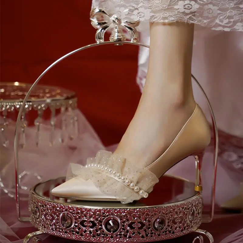 

Stiletto High Heels Women Pointed Toe Shoes Lace Pearl Elegant Dress Wedding Shoes for Women Bride Sexy Heel Shoe Woman Pumps
