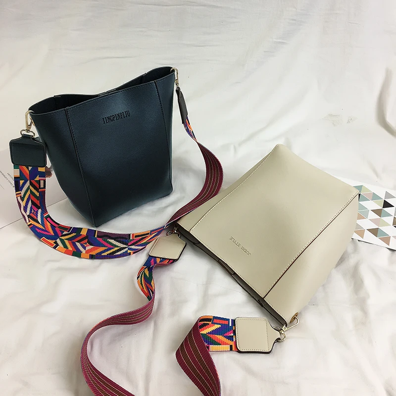 

New style bucket bag retro wide shoulder strap female bag 2020 Korean fashion ribbon shoulder bag