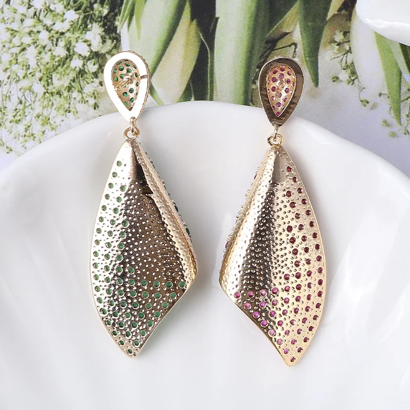 

FXLRY European and American luxury micro inlaid AAA zircon elegant petal simple red cz drop earring for women Jewelry