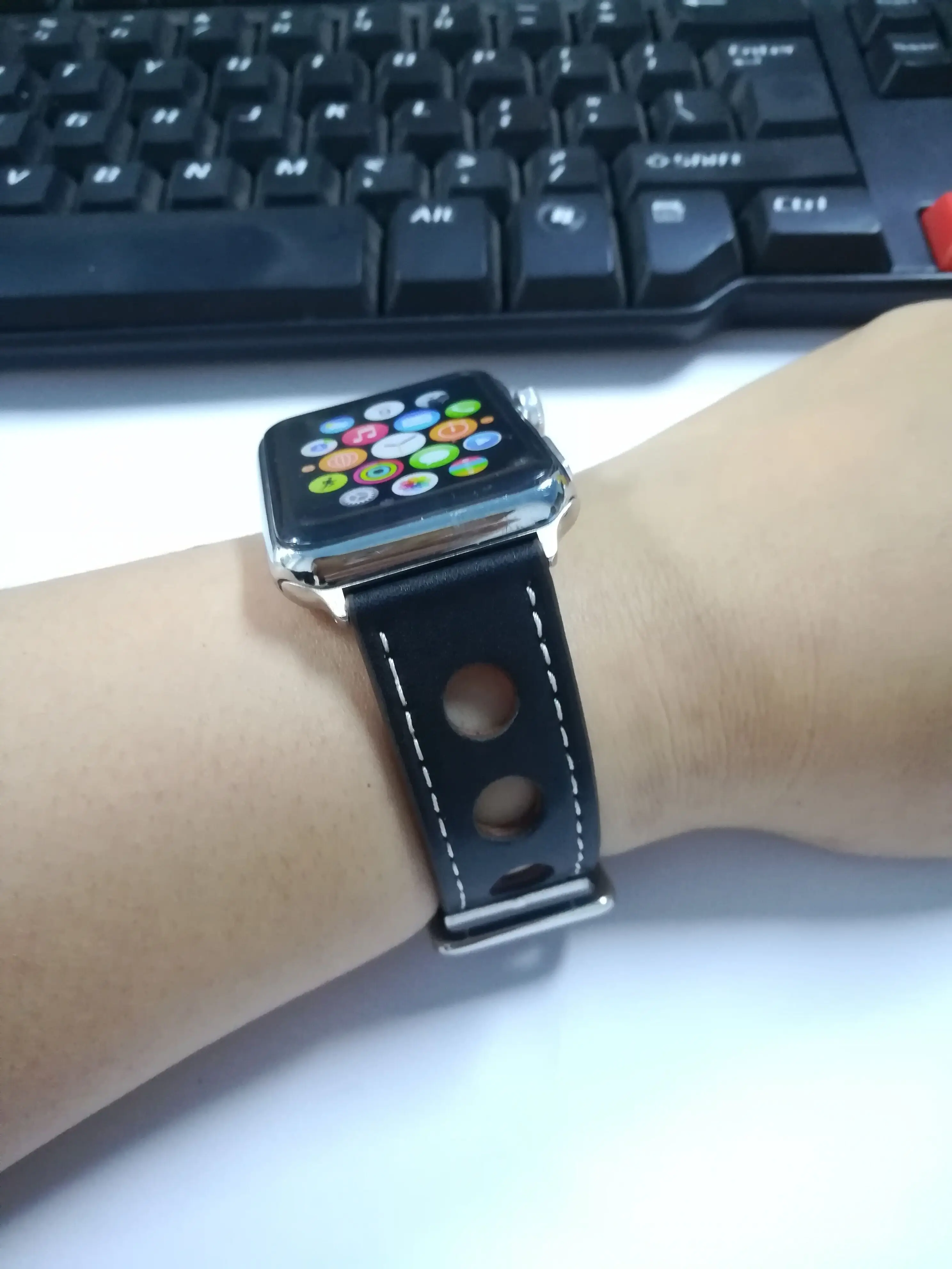 Ремешок-манжета для Apple Watch ремешок 44 мм 42 мм 40 мм 38 мм кожаный браслет ремень для iWatch серии 5 4 3 2 1 сменный ремешок для часов