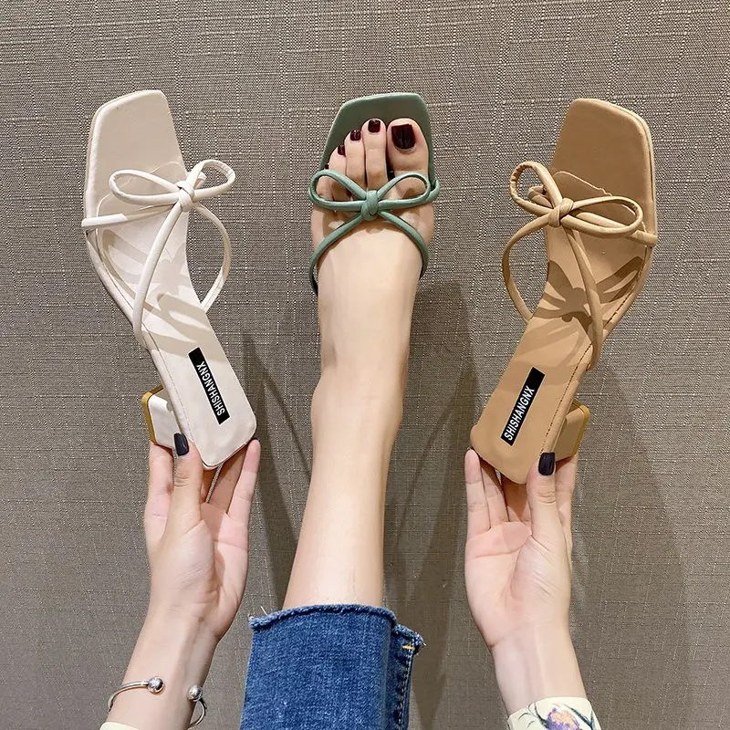 

2021 Fashion Thin Thong Lace-up Bow Sandals Women Slippers Square Toe Summer Beach Slides for Women High Heels Sexy Ladies Shoes