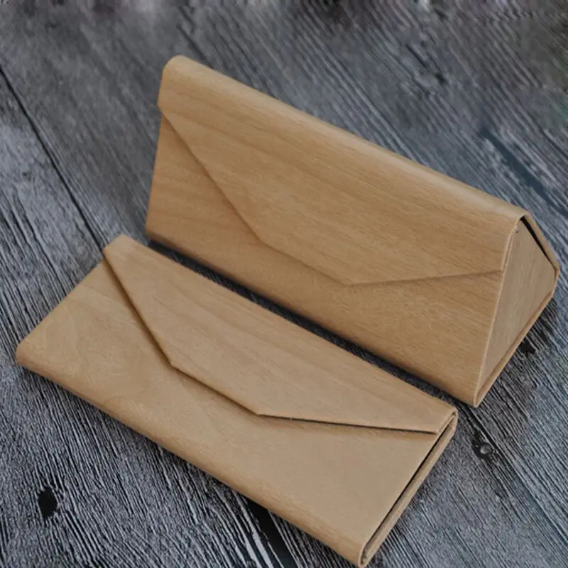 1Pc Portable Triangle Sunglasses Box Folding Waterproof Strong Magnet Eyewear Case Glasses Protective Organizer Solid Color
1Pc Portable Triangle Sunglasses Box Folding Waterproof Strong Magnet Eyewear Case Glasses Protective Organizer Solid Color