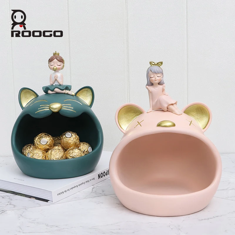 

ROOGO New Nordic Cute Pet and Girl Home Living Room Storage Box Decoration