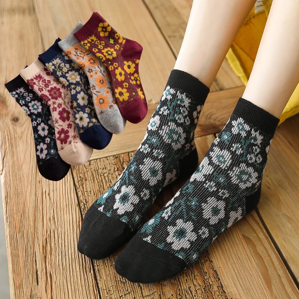 

Salina Women's Socks Thicken Warm Winter Spring New Year Combed Cotton Flowers Pattern Short Tube Casual Fashion Sports