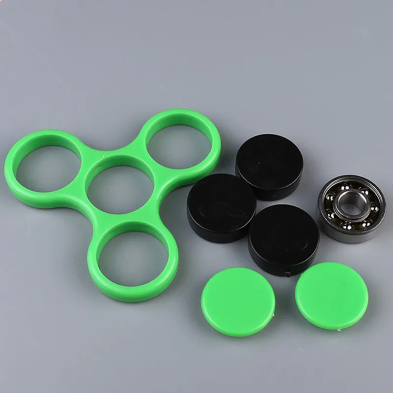 

Новые творческие настольная игрушка для снятия стресса в палец камуфляж спин Прядильный механизм ВДГ вертушка, сенсорный игрушка в подарок...