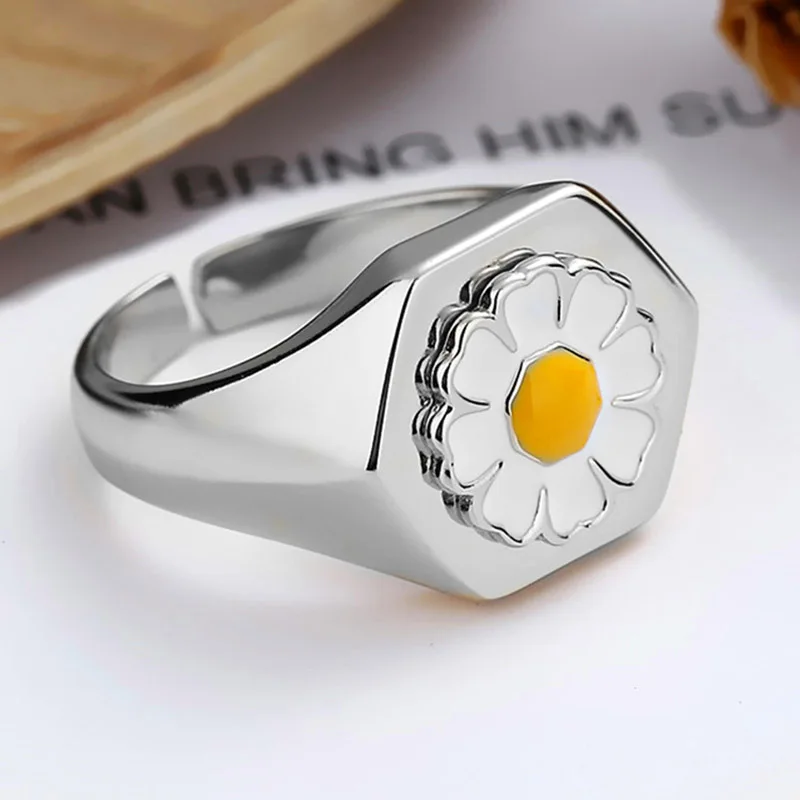 

JMYUMI 925 Sterling Silver Width Ring for Women Hot Sale Fashion Creative Drop Glaze Daisy Flowers Elegant Bride Jewelry Gifts