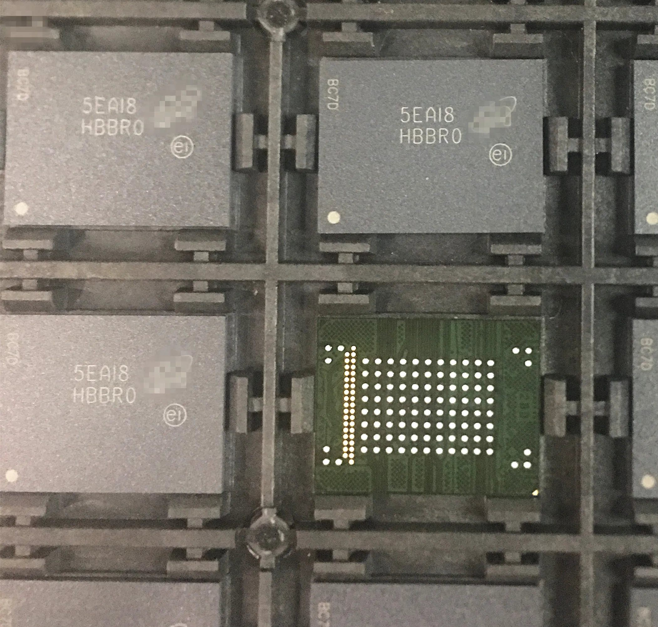 HBBR0 HBBRO MTFC8GLWDQ-3M AIT Z Flash карта памяти eMMC V4.51 NAND 8GB 100-Ball LBGA | Электроника