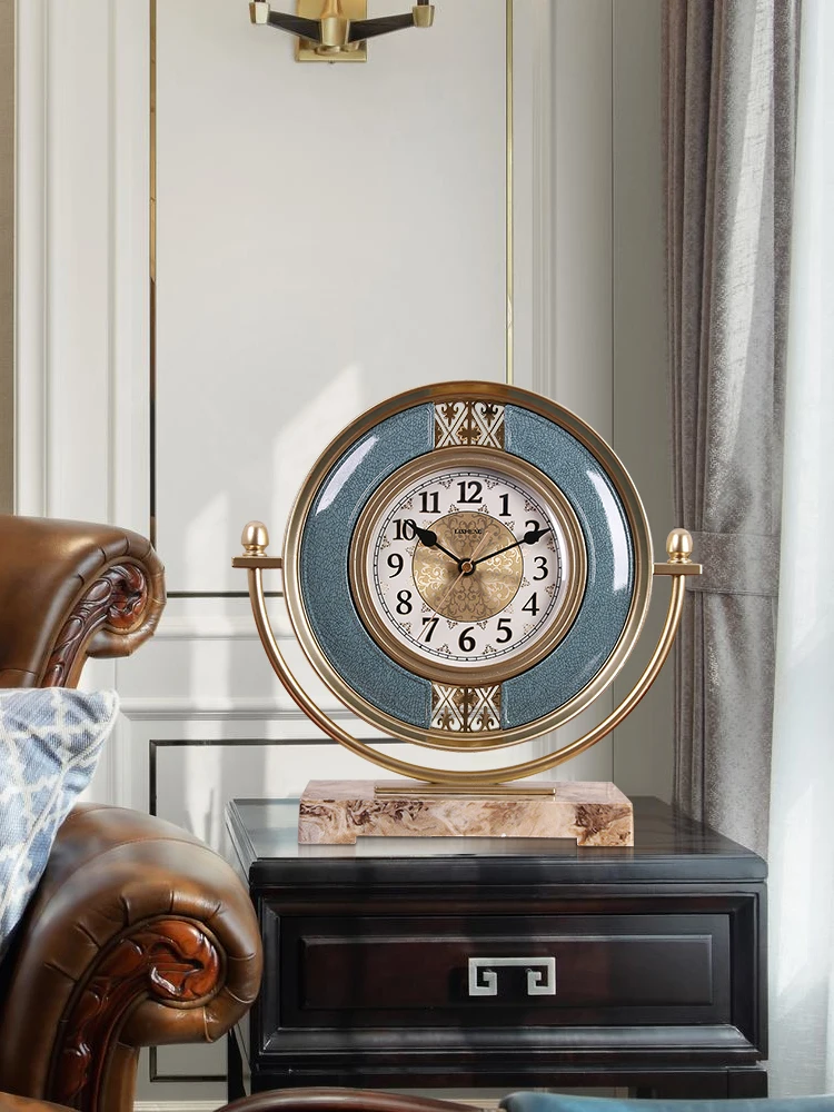 

Nordic Simple Style Silent Table Clock Home Living Room Ornament Supplies Creative Vintage Office Restaurant Deskstop Clock LA25