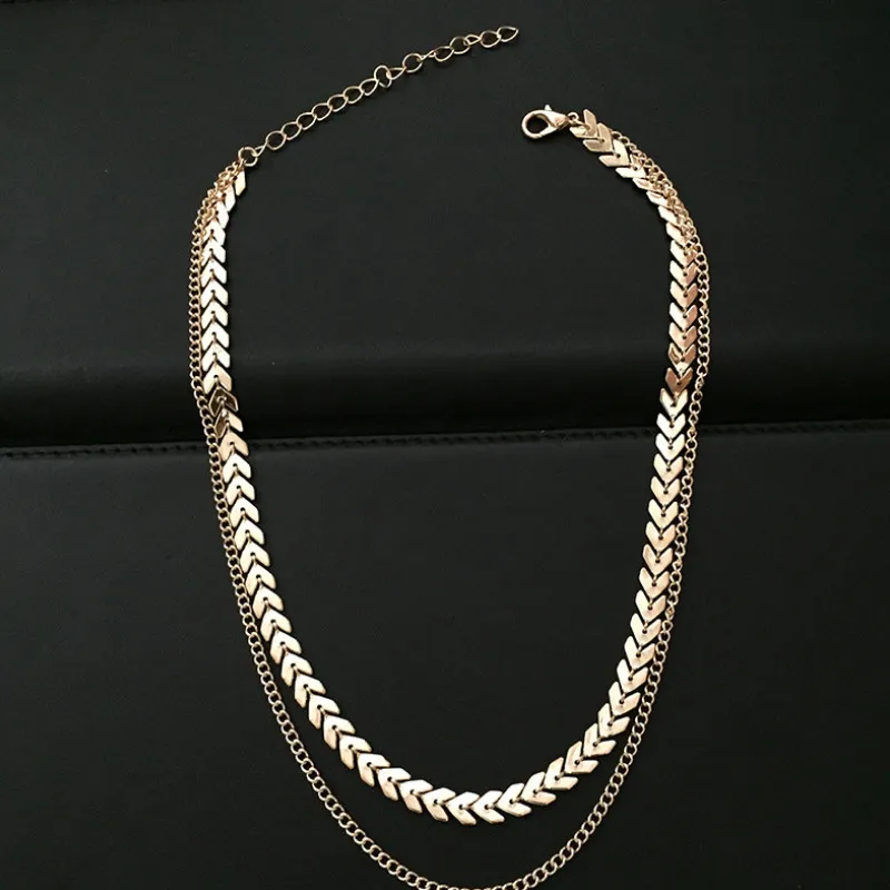 

New Summer Fishbone Sequins Short Clavicle Chain Necklace for Women Trendy Jewelry Accessories
