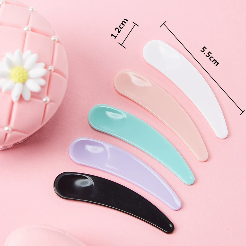 

300Pcs Cosmetic Mixing Spatula Disposable Curved Scoop Makeup Mask Cream Spoon Eye Cream Stick Make Up Face Beauty DIY Tool Kits