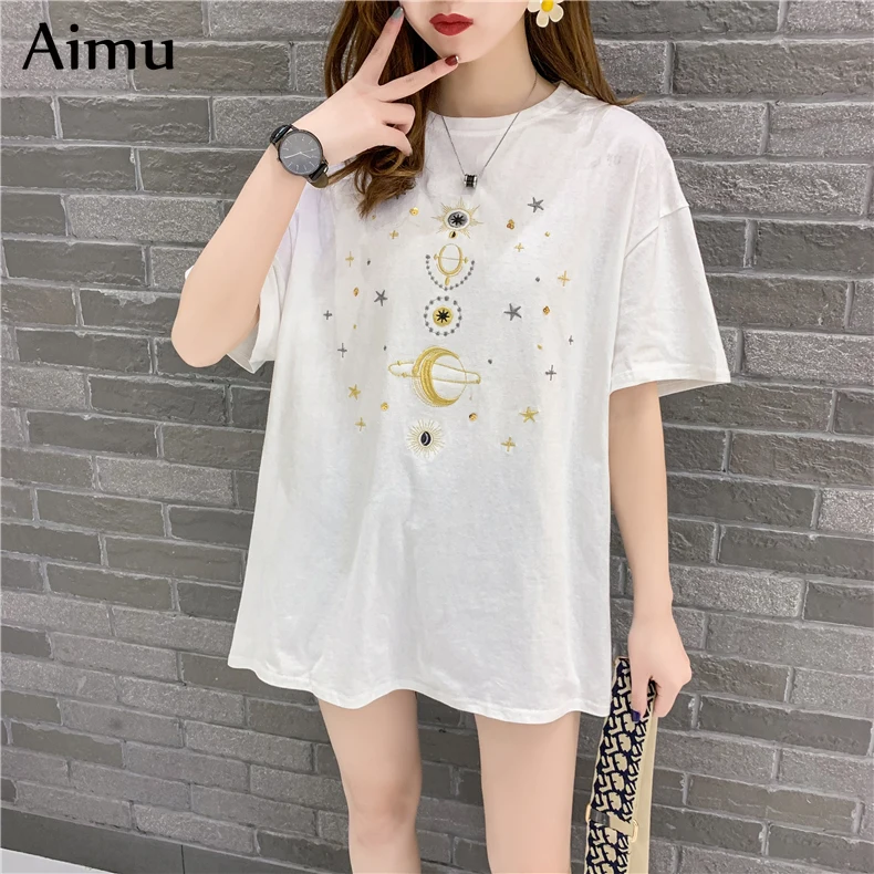 Белая и черная футболка в стиле Харадзюку модная с вышивкой виде звезд Женская