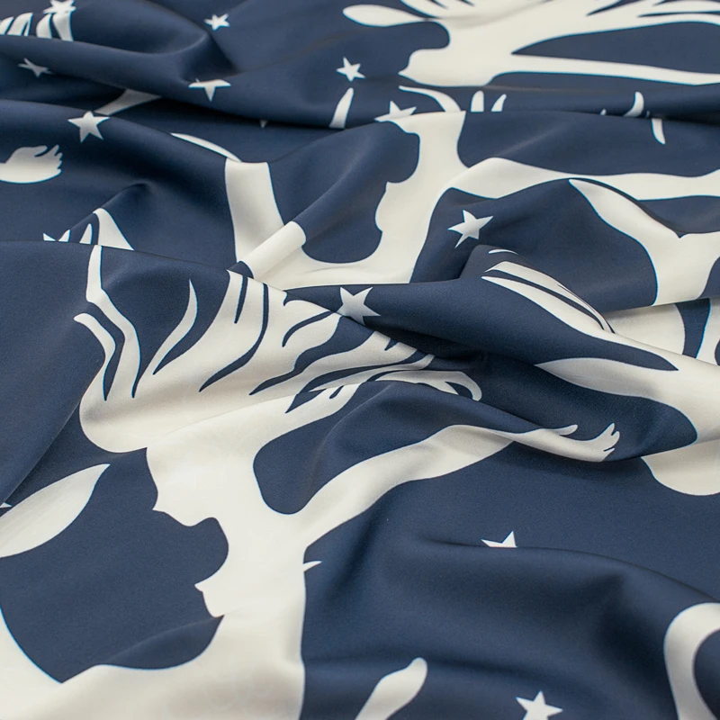 Русалка на темно-синих цифровых фотоэлементах Для платья тканевая Ткань Шитья |