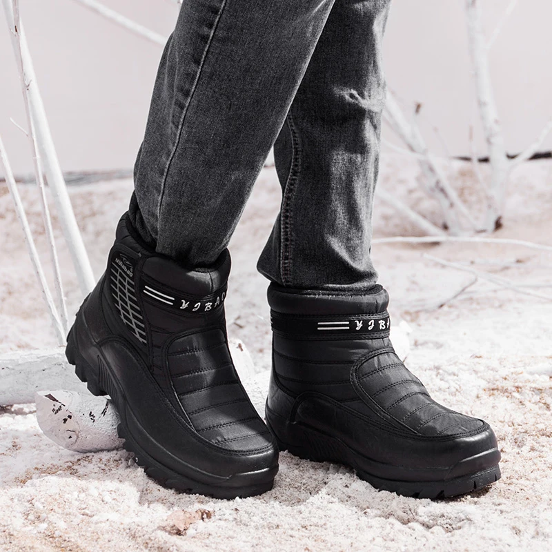 

Men's Winter New Thick Snow Boots Plus Velvet To Keep Warm Outdoor Leisure Short Paragraph Velcro Men's Shoes Cotton Shoes