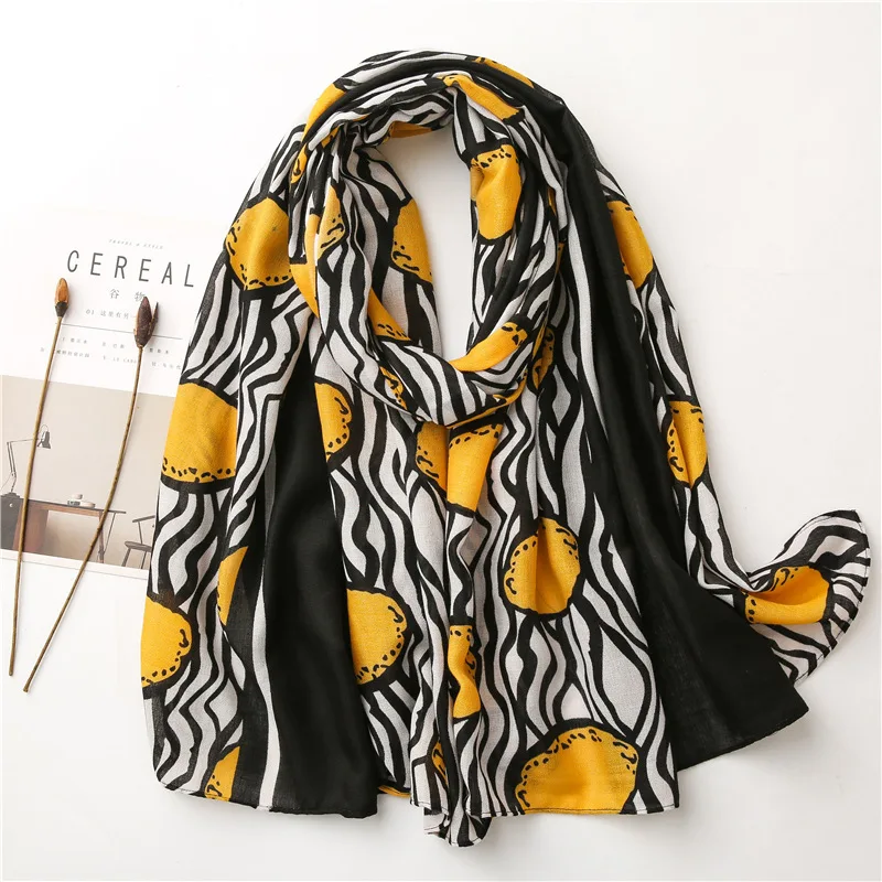 

2020 Spain Fashion Lemon Fruit Paisley Tassel Viscose Shawl Scarf Lady High Quality Pashmina Stole Wrap Muslim Hijab 180*90Cm