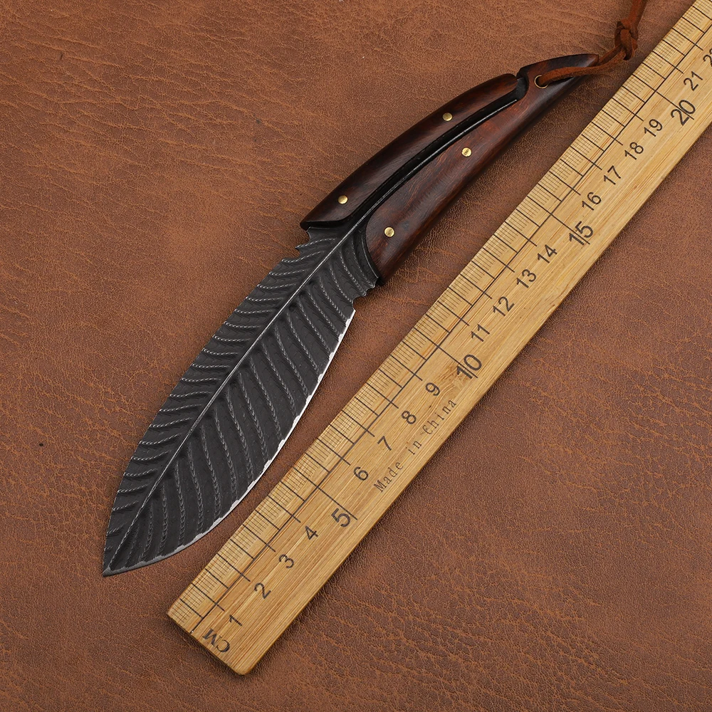 

Тактический Многофункциональный охотничий нож из дамасской стали с перьями