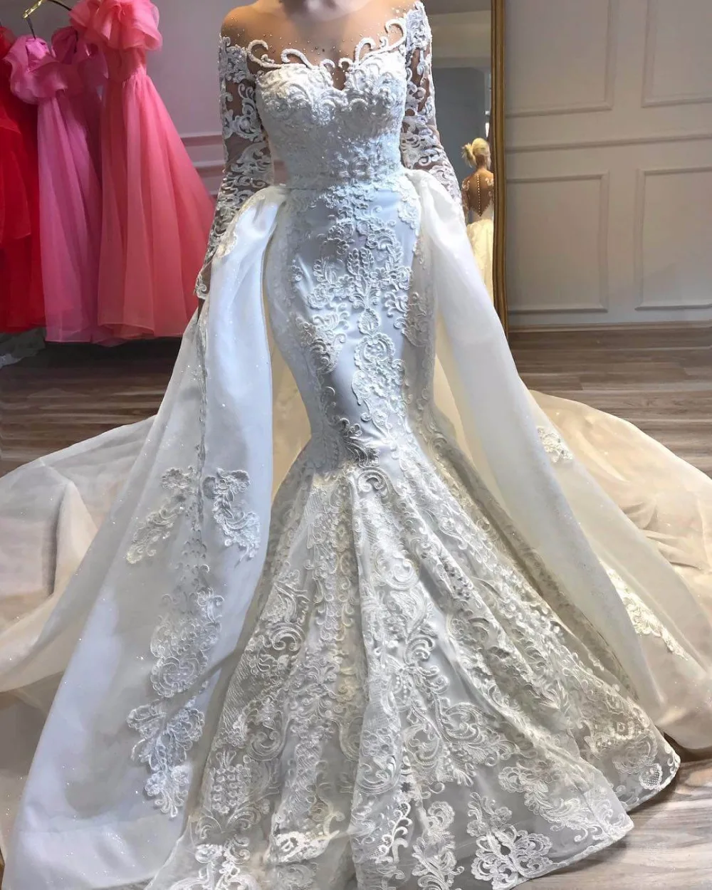 

Luxury Mermaid Wedding Dresses With Detachable Overskirts Sheer Neck Beaded Long Sleeve Bling Long Train Lace Bridal Gowns 2020
