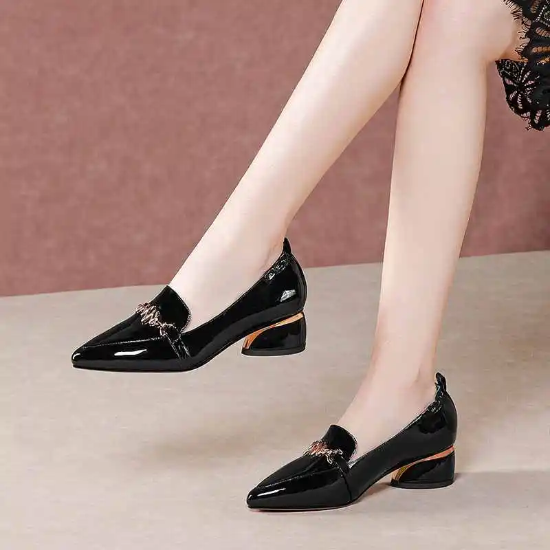 

Krazing Pot big size metal decorations genuine leather shoes pointed toe med heel slip on daily wear comfortable solid pumps L87